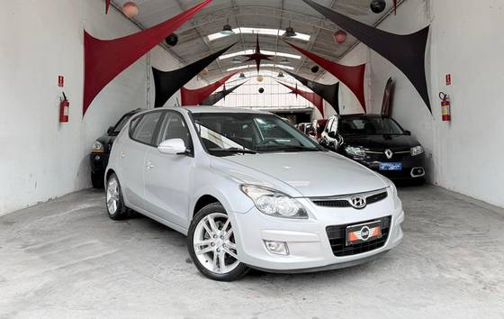 HYUNDAI I30 2.0 MPI 16V GASOLINA 4P AUTOMÁTICO